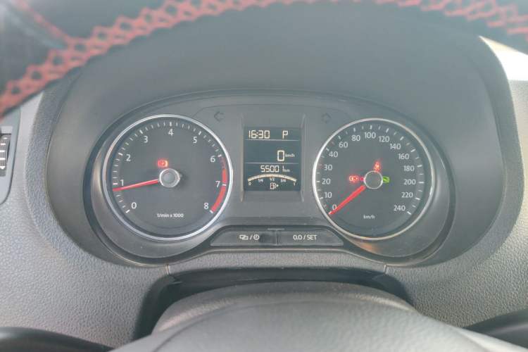 Used Volkswagen Polo 2014 1.6L Automatic Comfort Edition Instrument Cluster