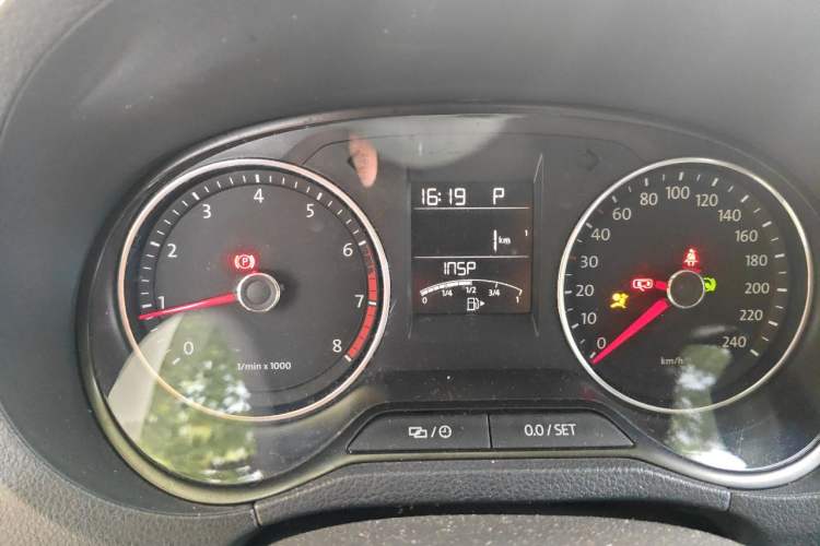 Used Volkswagen Polo 2014 1.6L Automatic Comfort Edition Instrument Cluster