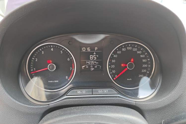 Used Volkswagen Polo 2014 1.6L Automatic Comfort Edition Instrument Cluster