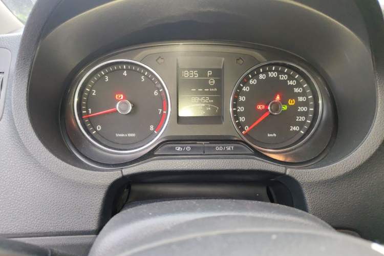 Used Volkswagen Polo 2014 1.4L Automatic Comfort Edition Instrument Cluster