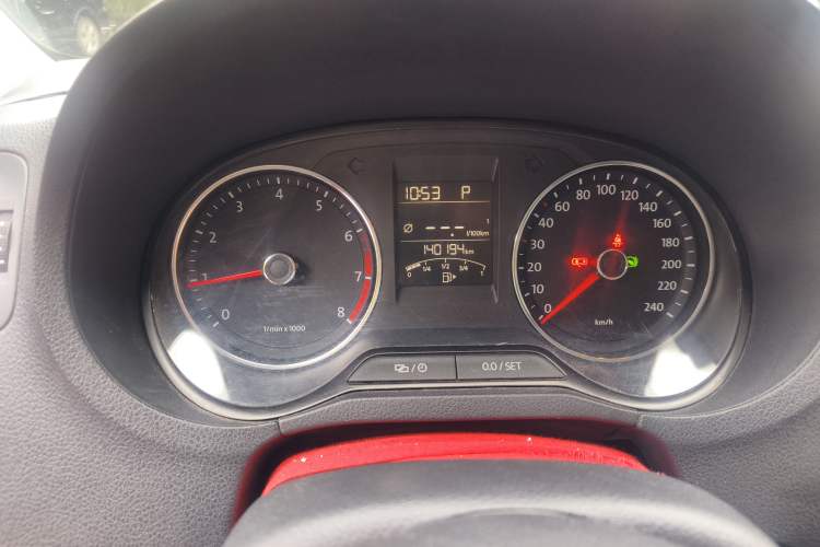 Used Volkswagen Polo 2014 1.6L Automatic Comfort Edition Instrument Cluster