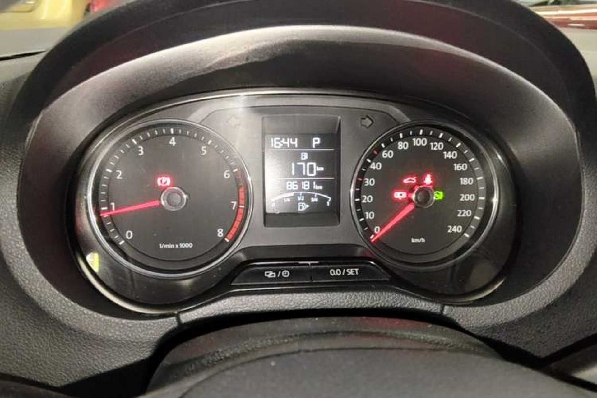 Used Volkswagen Polo 2014 1.6L Automatic Comfort Edition Instrument Cluster
