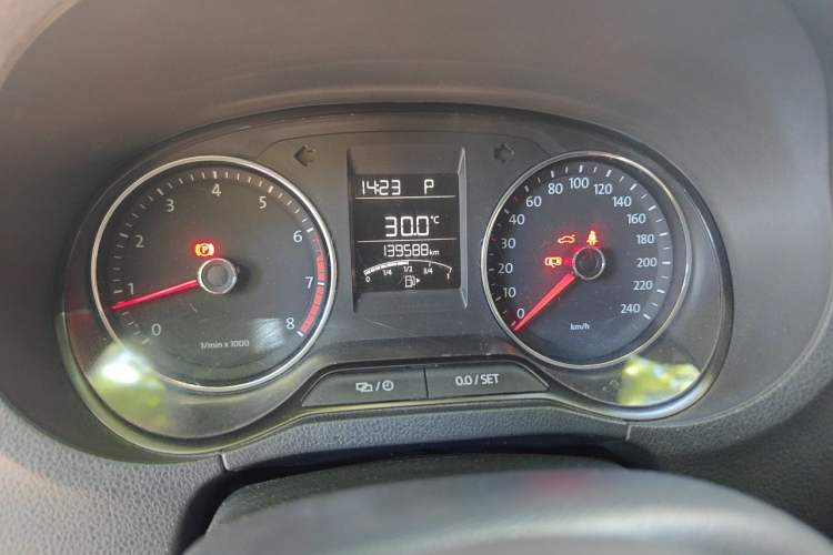 Used Volkswagen Polo 2014 1.6L Automatic Comfort Edition Instrument Cluster