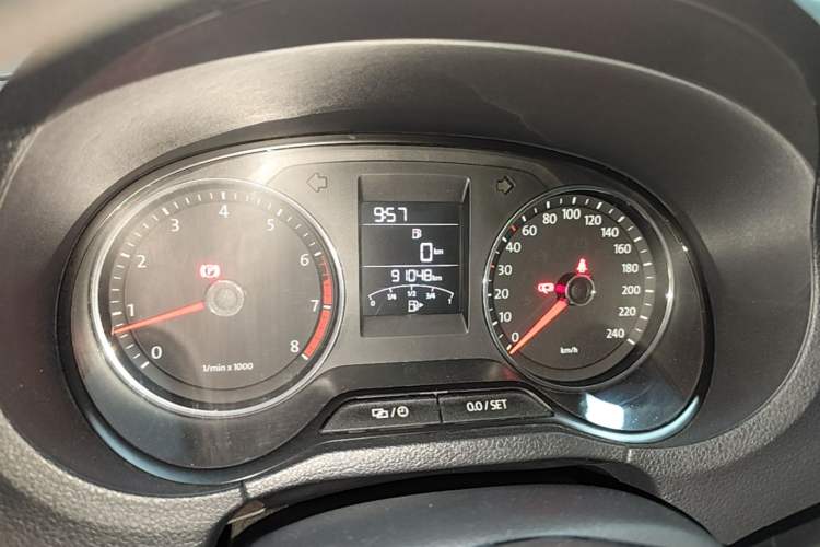 Used Volkswagen Polo 2014 1.4L Manual Comfort Edition Instrument Cluster