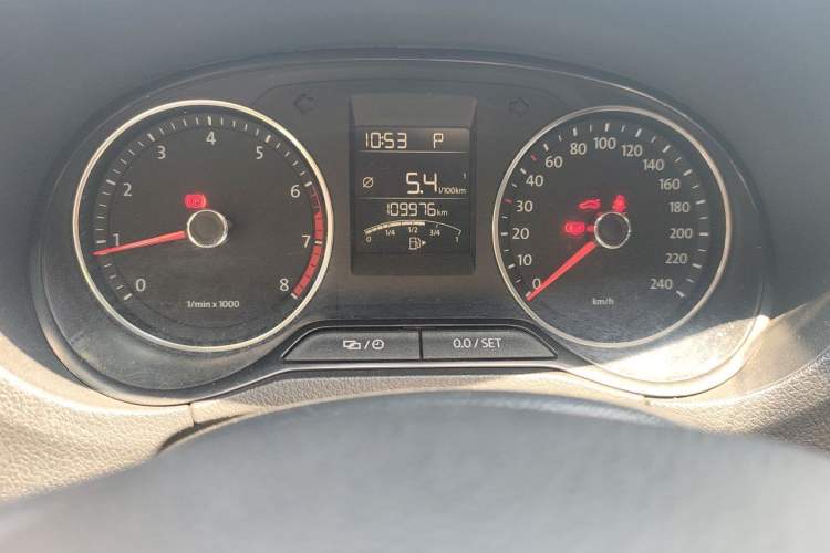 Used Volkswagen Polo 2014 1.4L Automatic Comfort Edition Instrument Cluster