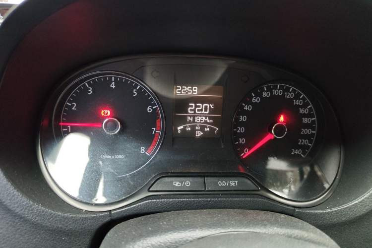 Used Volkswagen Polo 2014 1.4L Manual Fashion Edition Instrument Cluster