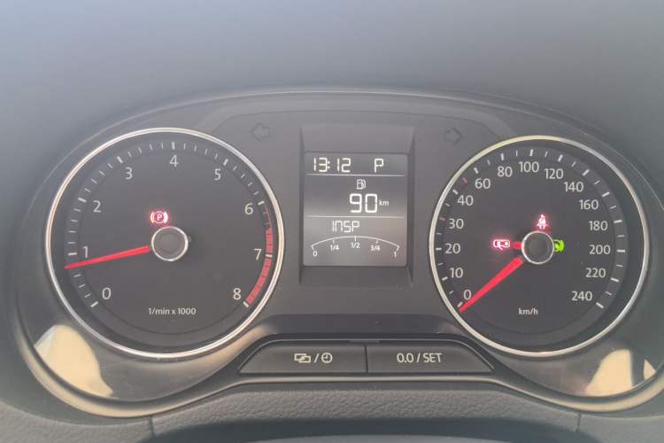 Used Volkswagen Polo 2014 1.6L Automatic Comfort Edition Instrument Cluster