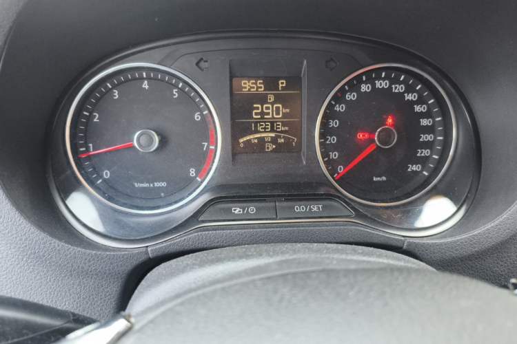 Used Volkswagen Polo 2014 1.6L Automatic Comfort Edition Instrument Cluster