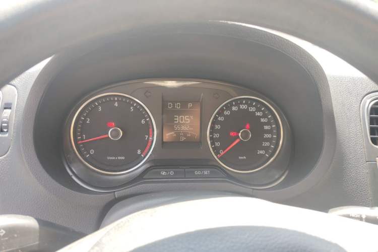 Used Volkswagen Polo 2014 1.4L Automatic Comfort Edition Instrument Cluster