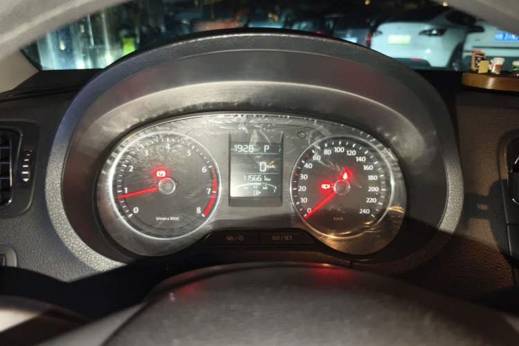 Used Volkswagen Polo 2014 1.6L Automatic Comfort Edition Instrument Cluster