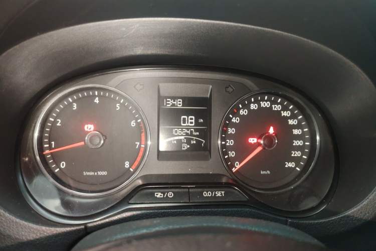Used Volkswagen Polo 2014 1.6L Manual Comfort Edition Instrument Cluster