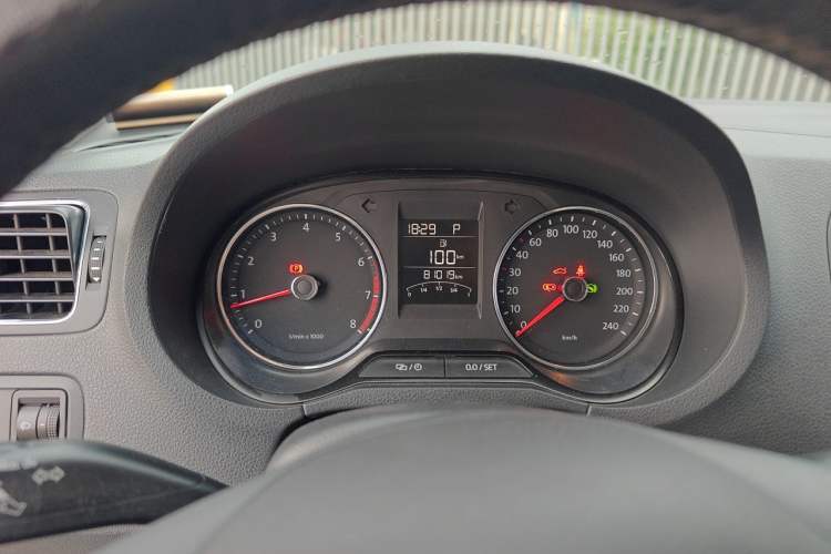 Used Volkswagen Polo 2014 1.4L Automatic Comfort Edition Instrument Cluster