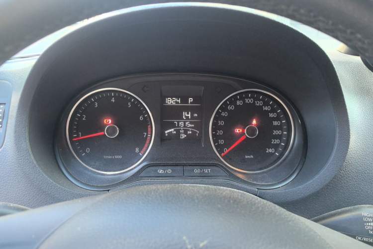 Used Volkswagen Polo 2014 1.4L Automatic Comfort Edition Instrument Cluster