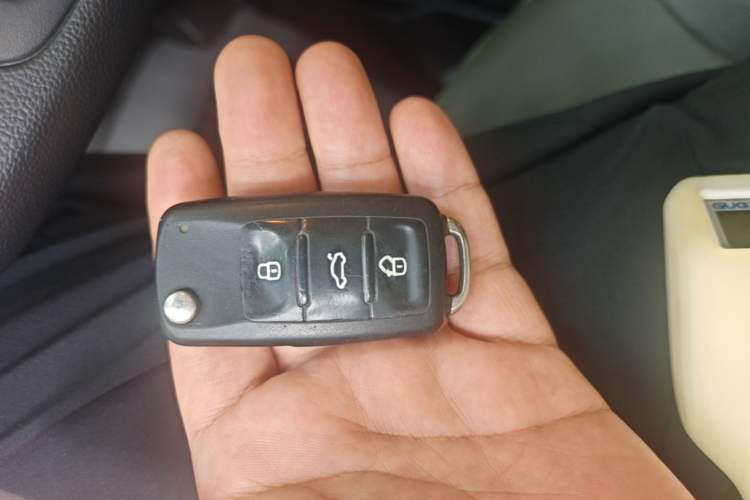 Used Volkswagen Polo 2014 1.4L Manual Comfort Edition Interior 1