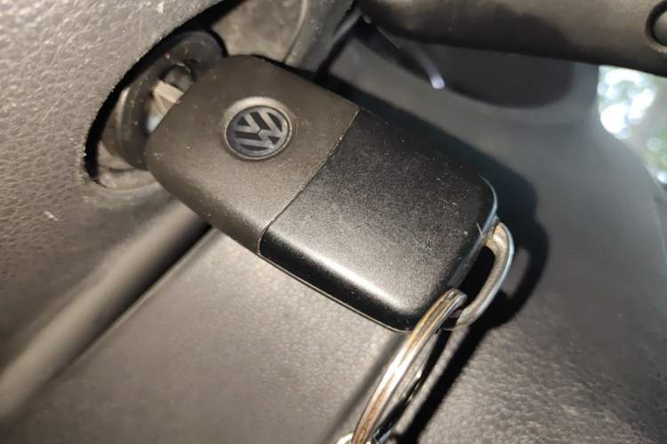 Used Volkswagen Polo 2014 1.6L Automatic Comfort Edition Interior 1