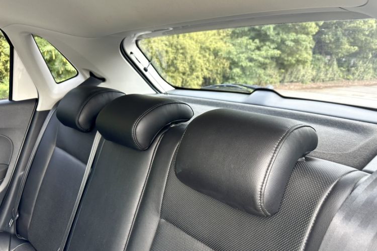 Used Volkswagen Polo 2014 1.4L Automatic Comfort Edition Interior 1