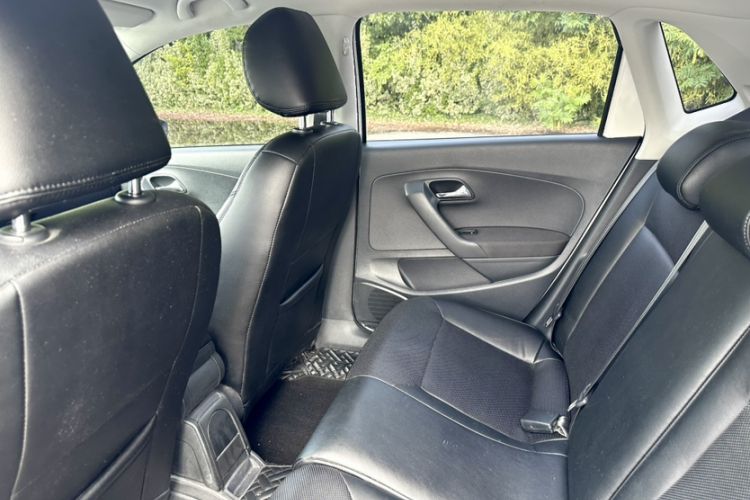 Used Volkswagen Polo 2014 1.4L Automatic Comfort Edition Interior 3