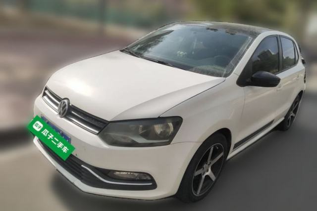 Used Volkswagen Polo 2014 1.4L Manual Fashion Edition