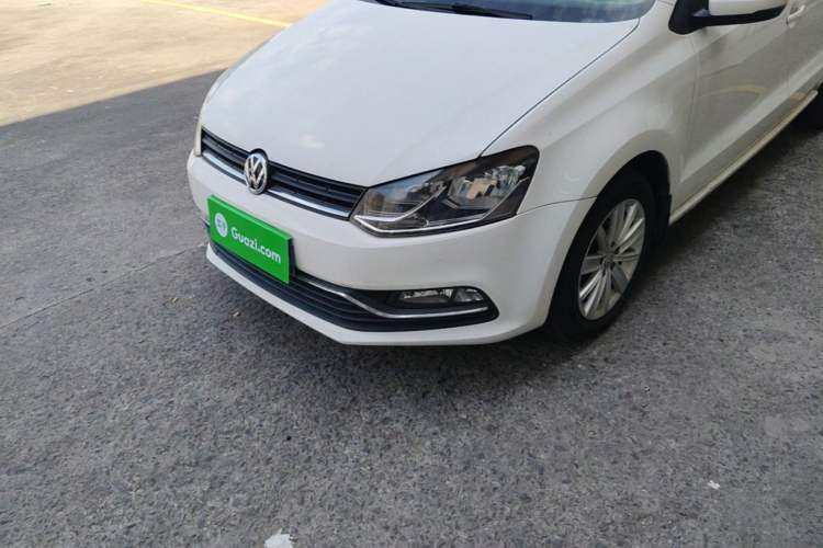 Used Volkswagen Polo 2014 1.6L Automatic Comfort Edition Left Front Headlight