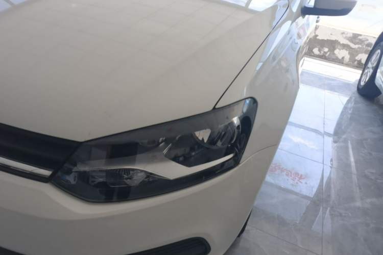 Used Volkswagen Polo 2014 1.4L Manual Fashion Edition Left Front Headlight