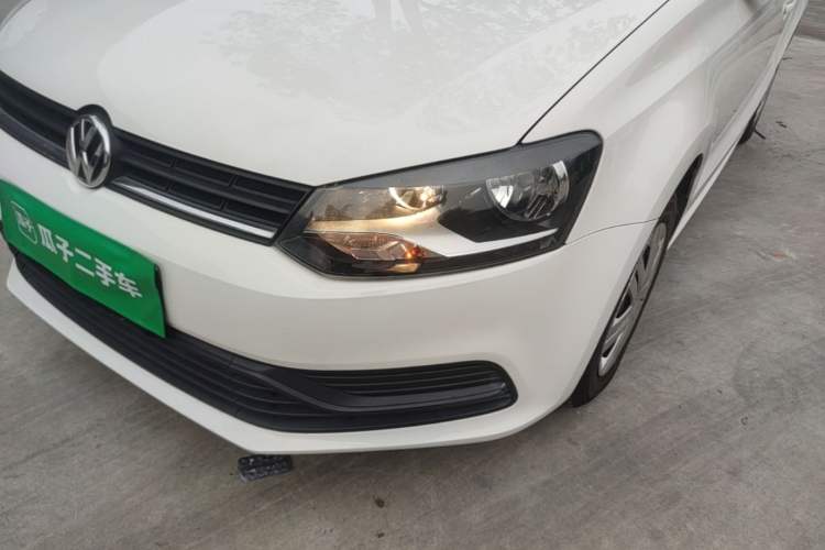 Used Volkswagen Polo 2014 1.4L Manual Fashion Edition Left Front Headlight