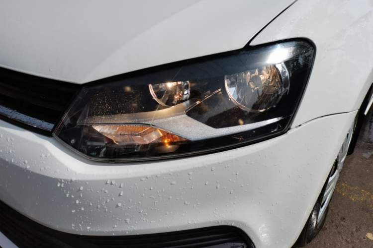 Used Volkswagen Polo 2014 1.4L Manual Fashion Edition Left Front Headlight