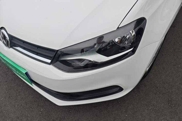 Used Volkswagen Polo 2014 1.4L Manual Fashion Edition Left Front Headlight