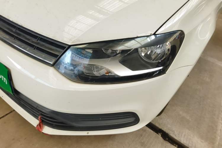 Used Volkswagen Polo 2014 1.4L Manual Fashion Edition Left Front Headlight