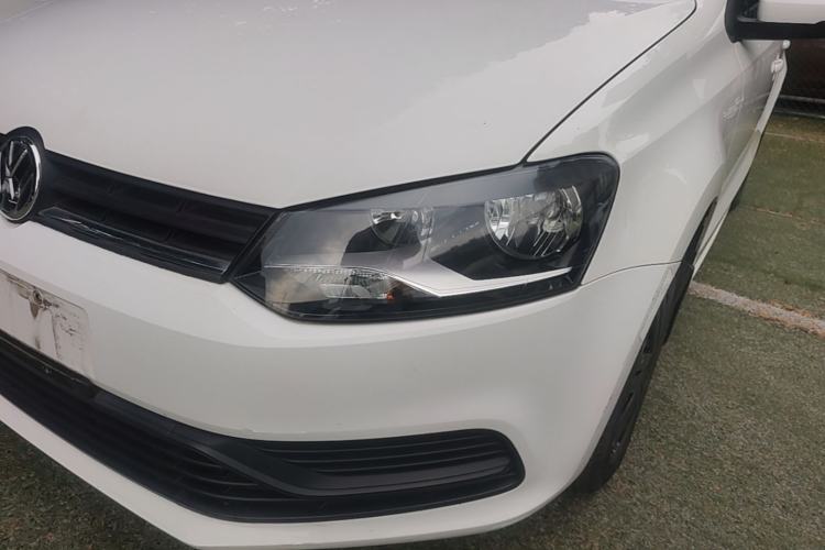 Used Volkswagen Polo 2014 1.4L Manual Fashion Edition Left Front Headlight