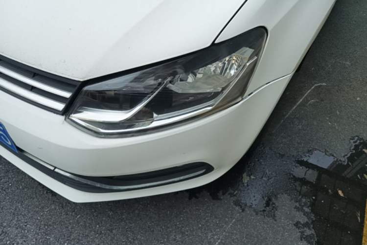 Used Volkswagen Polo 2014 1.4L Automatic Comfort Edition Left Front Headlight