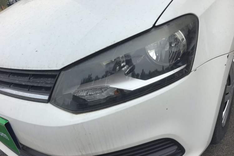 Used Volkswagen Polo 2014 1.4L Manual Fashion Edition Left Front Headlight