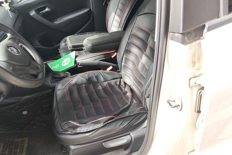 Used Volkswagen Polo 2014 1.6L Automatic Comfort Edition Left Front Seat