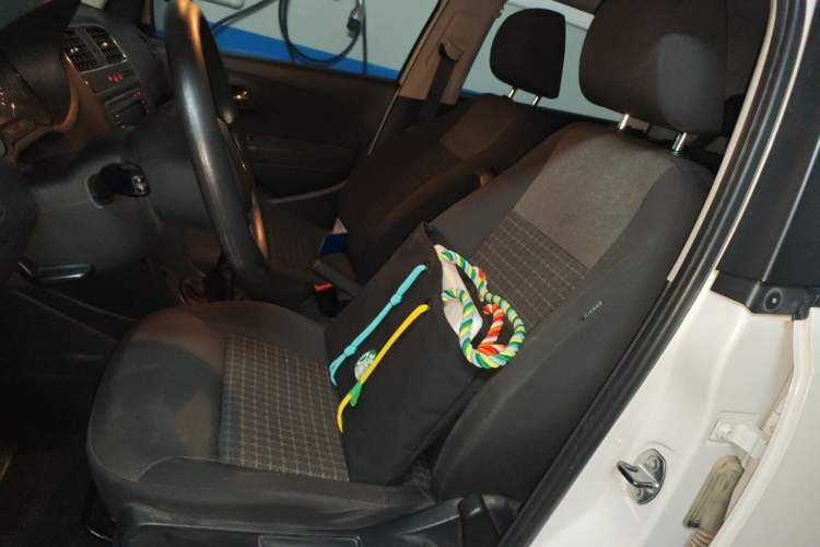 Used Volkswagen Polo 2014 1.6L Manual Comfort Edition Left Front Seat