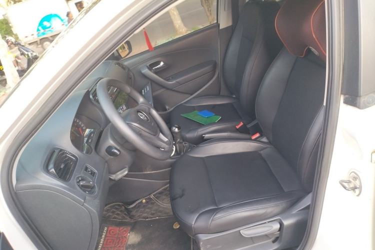 Used Volkswagen Polo 2014 1.4L Manual Fashion Edition Left Front Seat