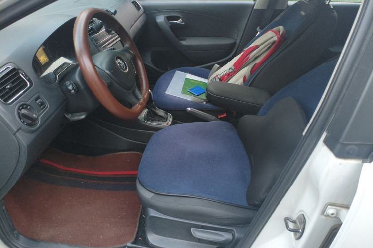 Used Volkswagen Polo 2014 1.4L Automatic Comfort Edition Left Front Seat
