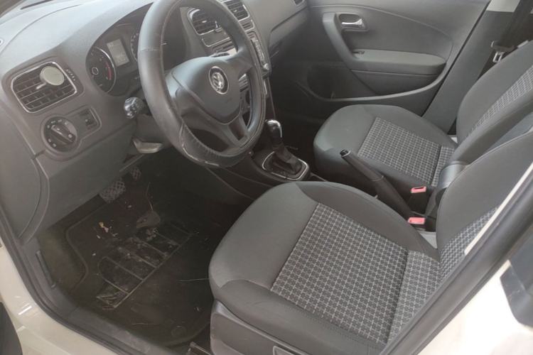 Used Volkswagen Polo 2014 1.6L Automatic Comfort Edition Left Front Seat