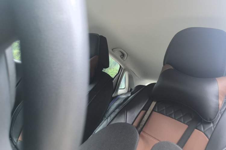 Used Volkswagen Polo 2014 1.4L Manual Fashion Edition Left Front Seat