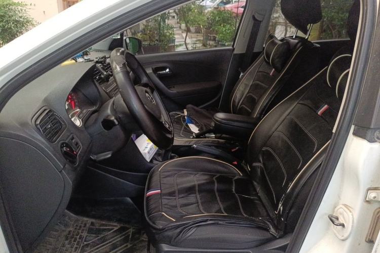 Used Volkswagen Polo 2014 1.4L Manual Fashion Edition Left Front Seat