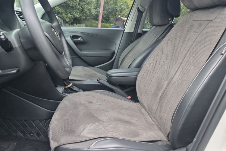 Used Volkswagen Polo 2014 1.6L Automatic Comfort Edition Left Front Seat