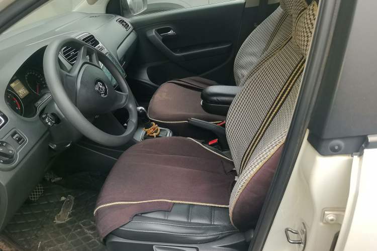Used Volkswagen Polo 2014 1.6L Automatic 30th Anniversary Edition Left Front Seat