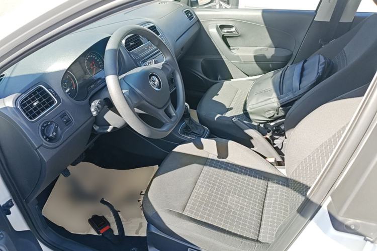Used Volkswagen Polo 2014 1.6L Automatic Comfort Edition Left Front Seat