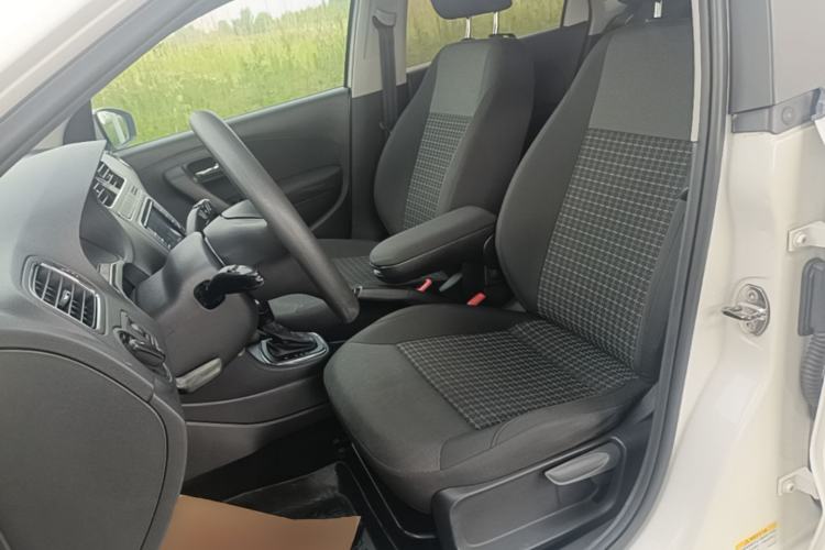 Used Volkswagen Polo 2014 1.4L Automatic Comfort Edition Left Front Seat