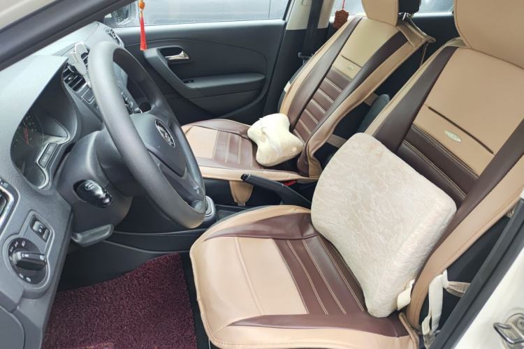 Used Volkswagen Polo 2014 1.6L Automatic Comfort Edition Left Front Seat