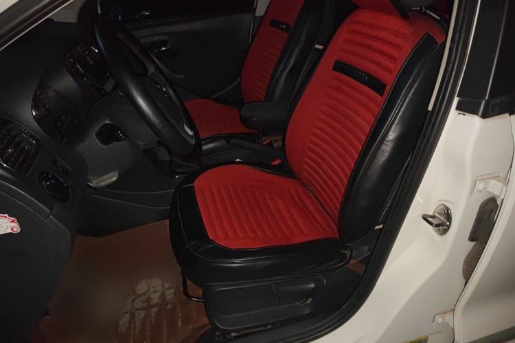 Used Volkswagen Polo 2014 1.6L Automatic Comfort Edition Left Front Seat