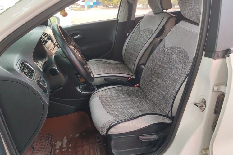 Used Volkswagen Polo 2014 1.4L Manual Comfort Edition Left Front Seat