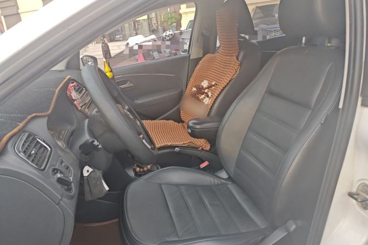 Used Volkswagen Polo 2014 1.4L Automatic Luxury Edition Left Front Seat