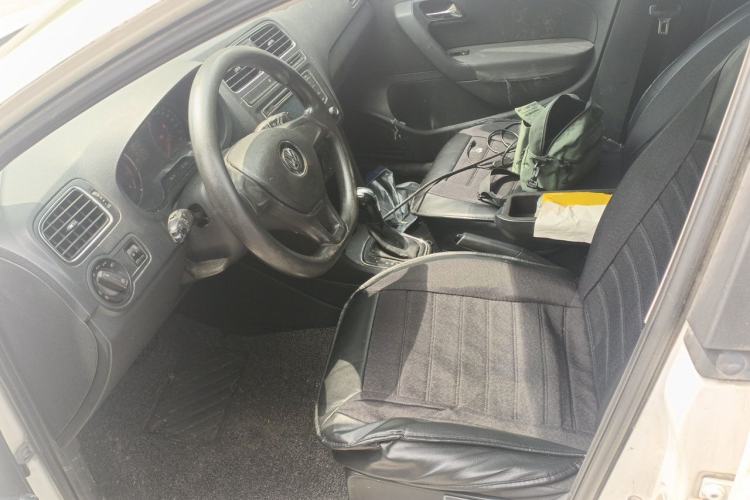 Used Volkswagen Polo 2014 1.6L Automatic Comfort Edition Left Front Seat