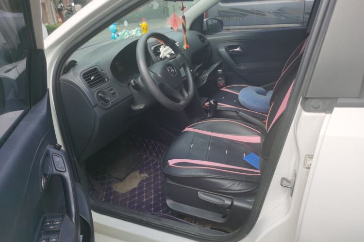 Used Volkswagen Polo 2014 1.4L Manual Fashion Edition Left Front Seat