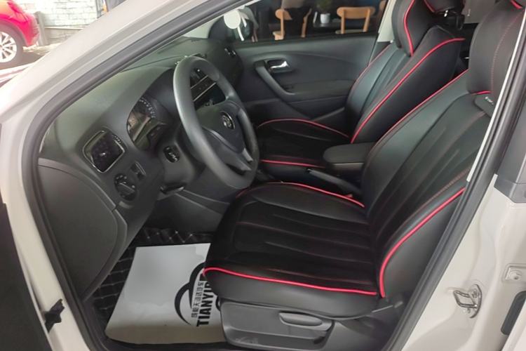 Used Volkswagen Polo 2014 1.6L Automatic Comfort Edition Left Front Seat