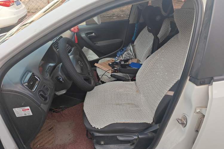 Used Volkswagen Polo 2014 1.4L Automatic Comfort Edition Left Front Seat
